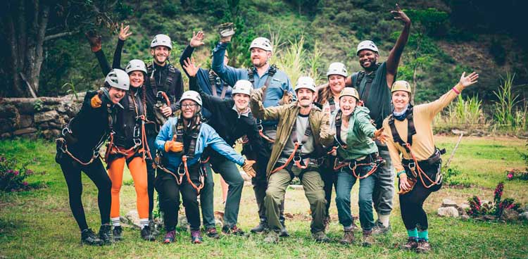 5 Amazing Reasons to Hike the best Inca Jungle Trek to Machu Picchu from Cusco.