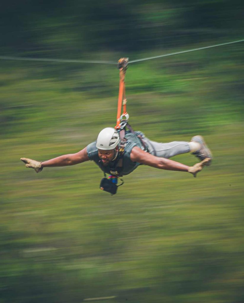 Zipline-in-Inca-Jungle